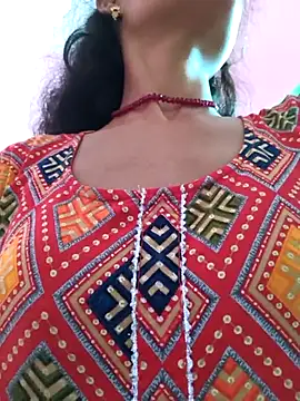 Eshna Dabral online show from 09-12-25, 04:23