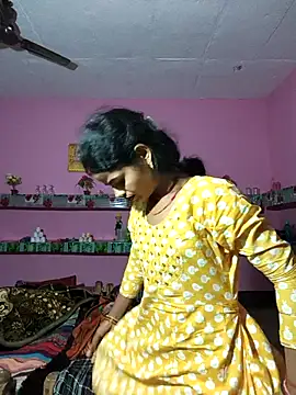 Eshna Dabral online show from 11-13-25, 10:52