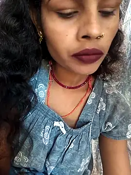 Eshna Dabral online show from 11-28-25, 03:09