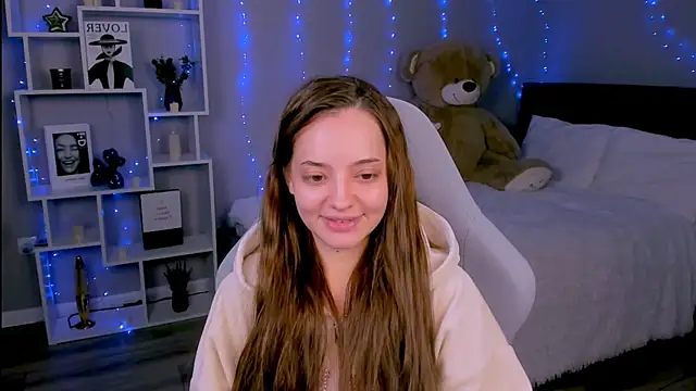 MelanieAlves online show from 04-25-26, 02:36