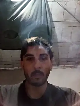 Snapshot of Tiococo420 chatting on 10-06-25, 07:44 Tiococo420 online show from 10-06-25, 07:44