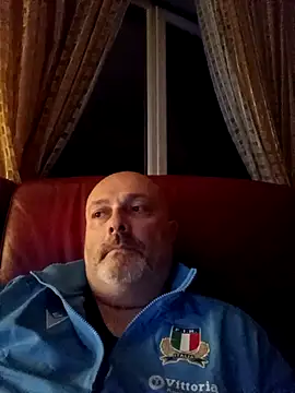 Alexis Bull online show from 04-18-26, 11:16