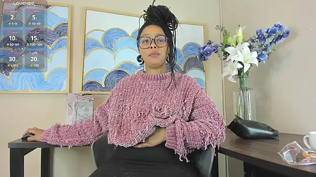 andrea xoe  online show from 11-11-25, 11:10