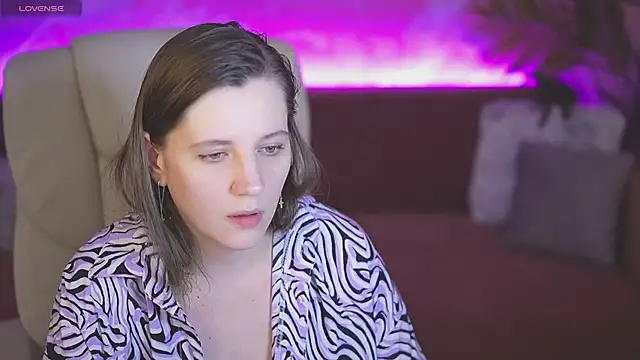 Snapshot of ValeryMurr chatting on 12-19-25, 09:00 ValeryMurr online show from 12-19-25, 09:00