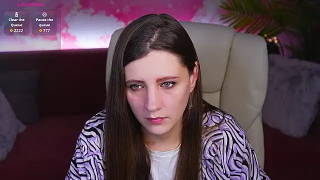 Snapshot of ValeryMurr chatting on 01-15-26, 08:01 ValeryMurr online show from 01-15-26, 08:01