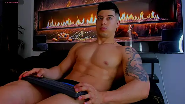 Lukas Green online show from 04-26-26, 07:44