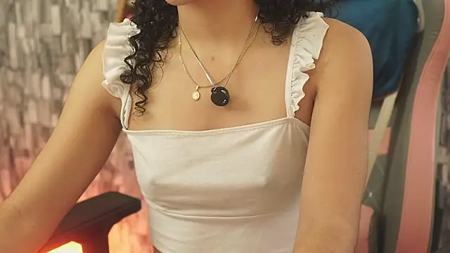 bonniie 98  online show from 05-15-26, 07:10