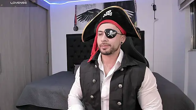 santi aesthetic online show from 10-31-25, 02:23