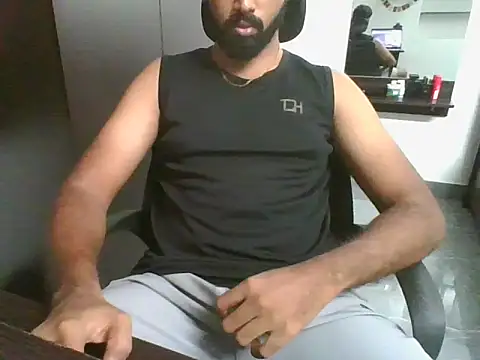 Snapshot of lovelyakash69 chatting on 05-13-26, 08:23 lovelyakash69 online show from 05-13-26, 08:23