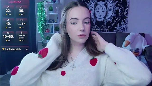 naugghtynikki online show from 09-16-25, 05:30