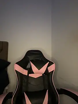 Manu 2002  online show from 10-22-25, 01:55