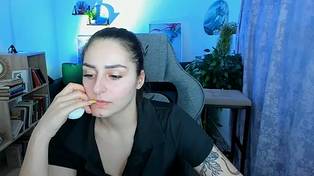 ValeriiMills online show from 02-19-26, 03:08