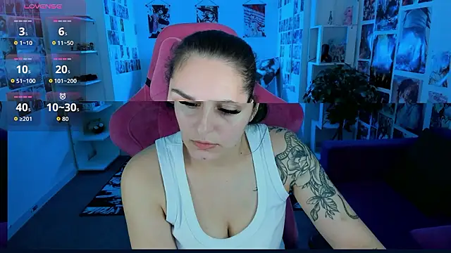 Snapshot of ValeriiMills chatting on 03-19-26, 03:27 ValeriiMills online show from 03-19-26, 03:27