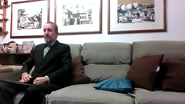 Snapshot of CasalcwBR chatting on 05-12-26, 01:36 CasalcwBR online show from 05-12-26, 01:36