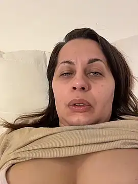 Claudia hotxxx online show from 10-29-25, 06:20