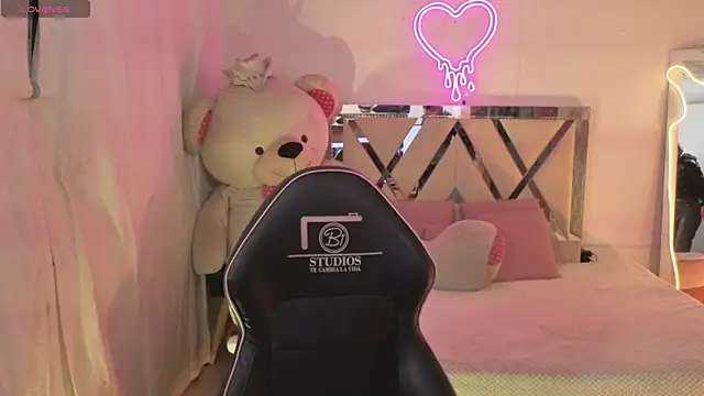 saaya tay online show from 04-22-26, 03:31