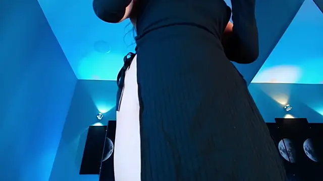 FreyaZimmerman  online show from 03-05-26, 09:44