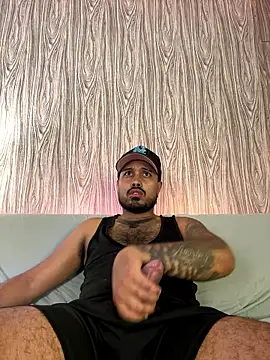 Snapshot of PapiStan chatting on 01-08-26, 01:41 PapiStan online show from 01-08-26, 01:41