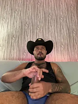 Snapshot of PapiStan chatting on 02-06-26, 01:10 PapiStan online show from 02-06-26, 01:10