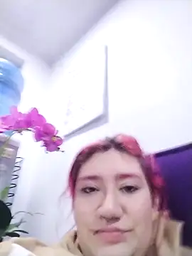 Snapshot of Cerecitaa02_ chatting on 09-26-25, 11:47 Cerecitaa02  online show from 09-26-25, 11:47