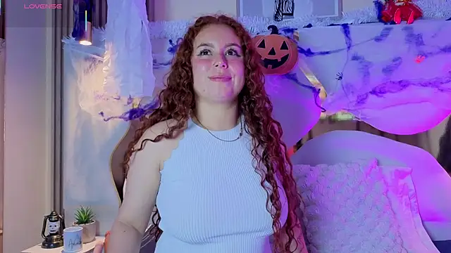 AmmberJones online show from 10-27-25, 12:42