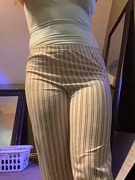 bankruptbabe online show from 05-02-26, 03:44