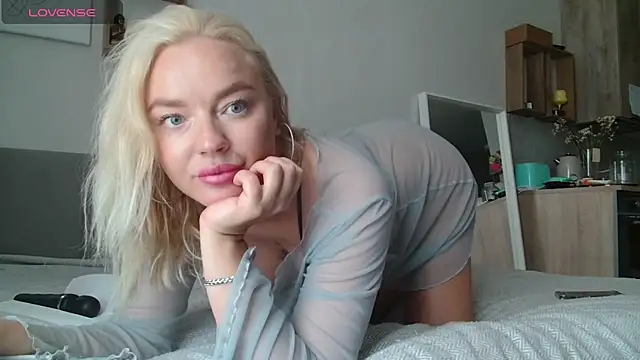 Eva   forever online show from 07-07-26, 06:47