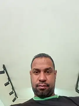 elnegro707070 online show from 12-20-25, 02:57