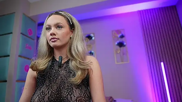 SabrinaJade online show from 05-02-26, 04:39