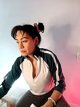 Alicia Montess online show from 09-15-25, 08:20