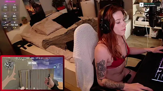 Horny Makima online show from 10-23-25, 10:14