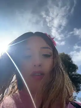 Baby  Otaku online show from 04-24-26, 08:11