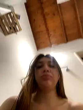 Snapshot of Mia__Gray chatting on 11-06-25, 06:09 Mia Gray online show from 11-06-25, 06:09