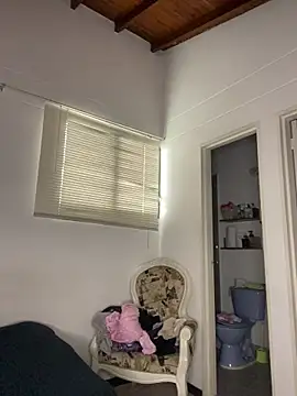 Snapshot of Mia__Gray chatting on 12-03-25, 06:06 Mia Gray online show from 12-03-25, 06:06