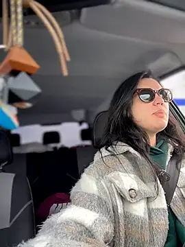 MeekyRich online show from 04-19-26, 02:44