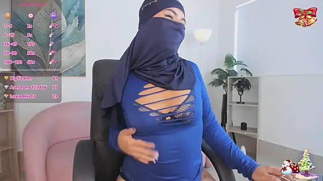 kylie soraya online show from 12-13-25, 07:53