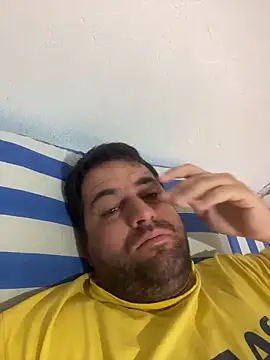 Snapshot of Garotofran chatting on 11-11-25, 10:59 Garotofran online show from 11-11-25, 10:59