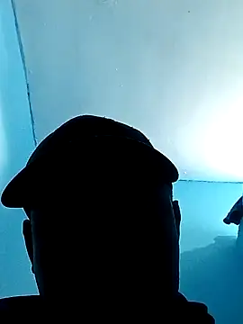 luuiss12 online show from 09-22-25, 11:29