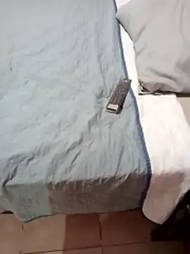 luuiss12 online show from 01-11-26, 10:26