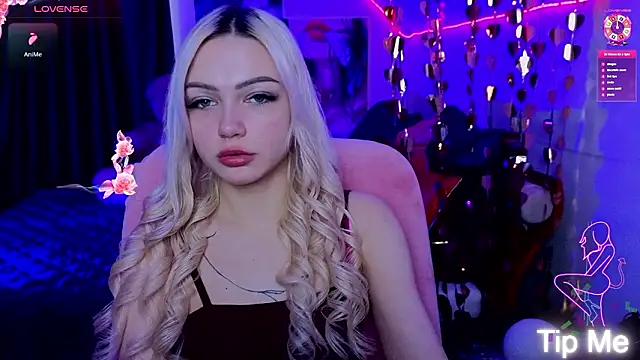 LinaLirian online show from 03-04-26, 10:10