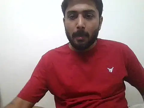 Snapshot of GunsMan69 chatting on 06-09-26, 09:48 GunsMan69 online show from 06-09-26, 09:48