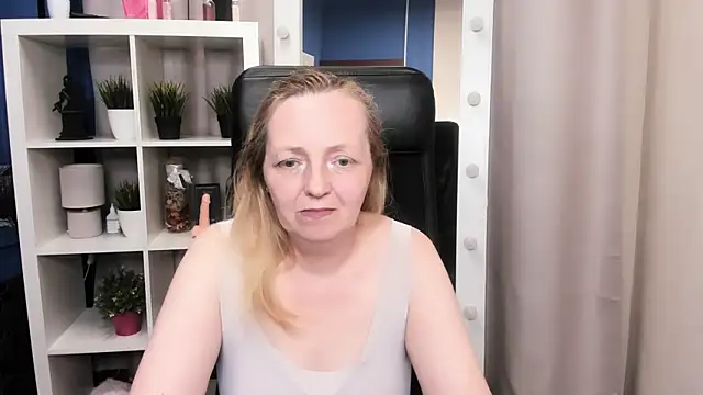 Karen Villis online show from 07-02-26, 12:22