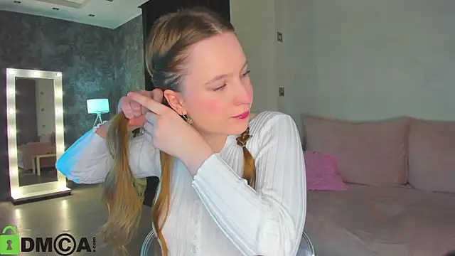 Candy Cansew online show from 04-26-26, 01:03