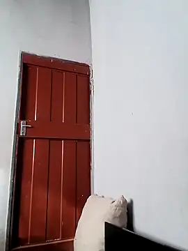 Snapshot of mydickbedarkandthick chatting on 10-14-25, 05:30 mydickbedarkandthick online show from 10-14-25, 05:30