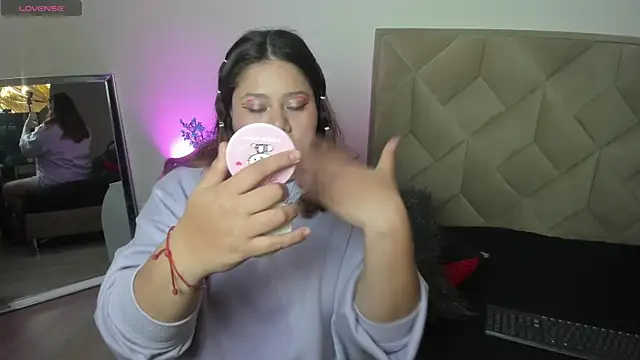 Paprika  online show from 03-22-25, 02:37