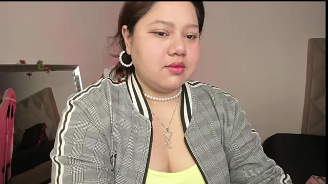 Paprika  online show from 11-12-25, 03:12