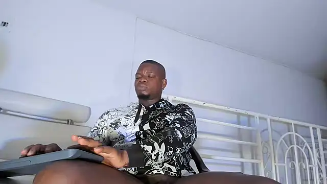 feliipehot online show from 03-12-26, 12:11