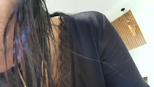  Victoria Collins online show from 01-07-26, 09:56