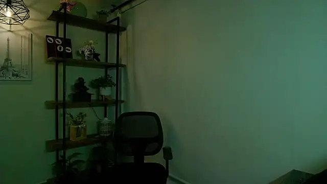  Victoria Collins online show from 07-08-26, 11:04