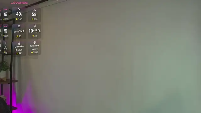  Victoria Collins online show from 07-17-26, 11:06